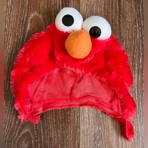 Sesame Street’s Elmo 2T Halloween Costume - Picture 7 of 8